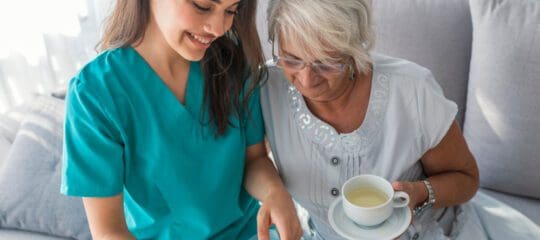 Building a Relationship With Your In-Home Caregiver