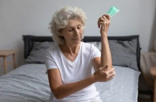 5 Must-Have Senior Care Personal Hygiene Products